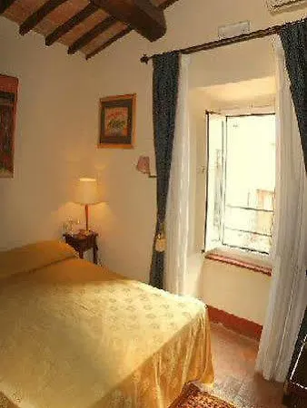 Residenza D'epoca Palazzo Fani Mignanelli 2* Sienne