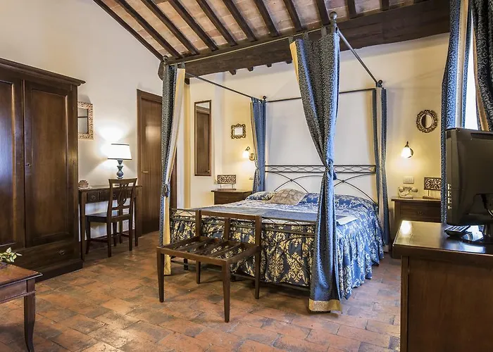 Residenza D'epoca Palazzo Fani Mignanelli 2*