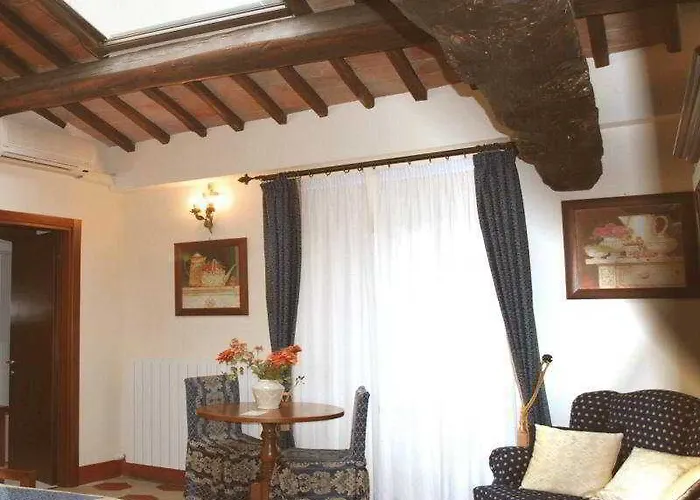 Residenza D'epoca Palazzo Fani Mignanelli Frühstückspension 2*